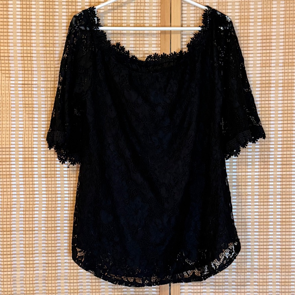 MIHOLL Black Lace Off The Shoulder Top XXL Short Bell Sleeve Scalloped Crochet